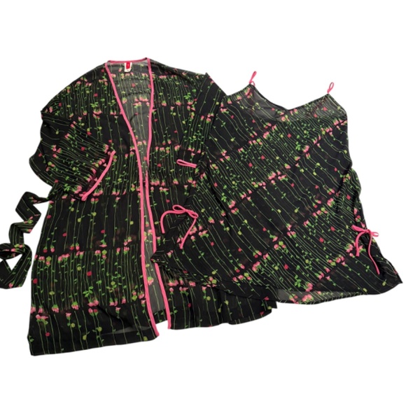 Josie Short Chemise Nightgown & Robe Set S/M - Picture 2 of 10